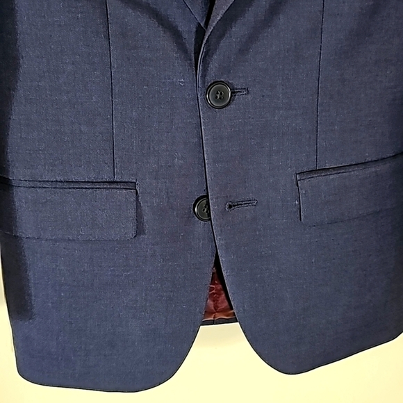 Joseph Abboud Boy's 2 button suit Jacket Size 10 - Picture 2 of 6